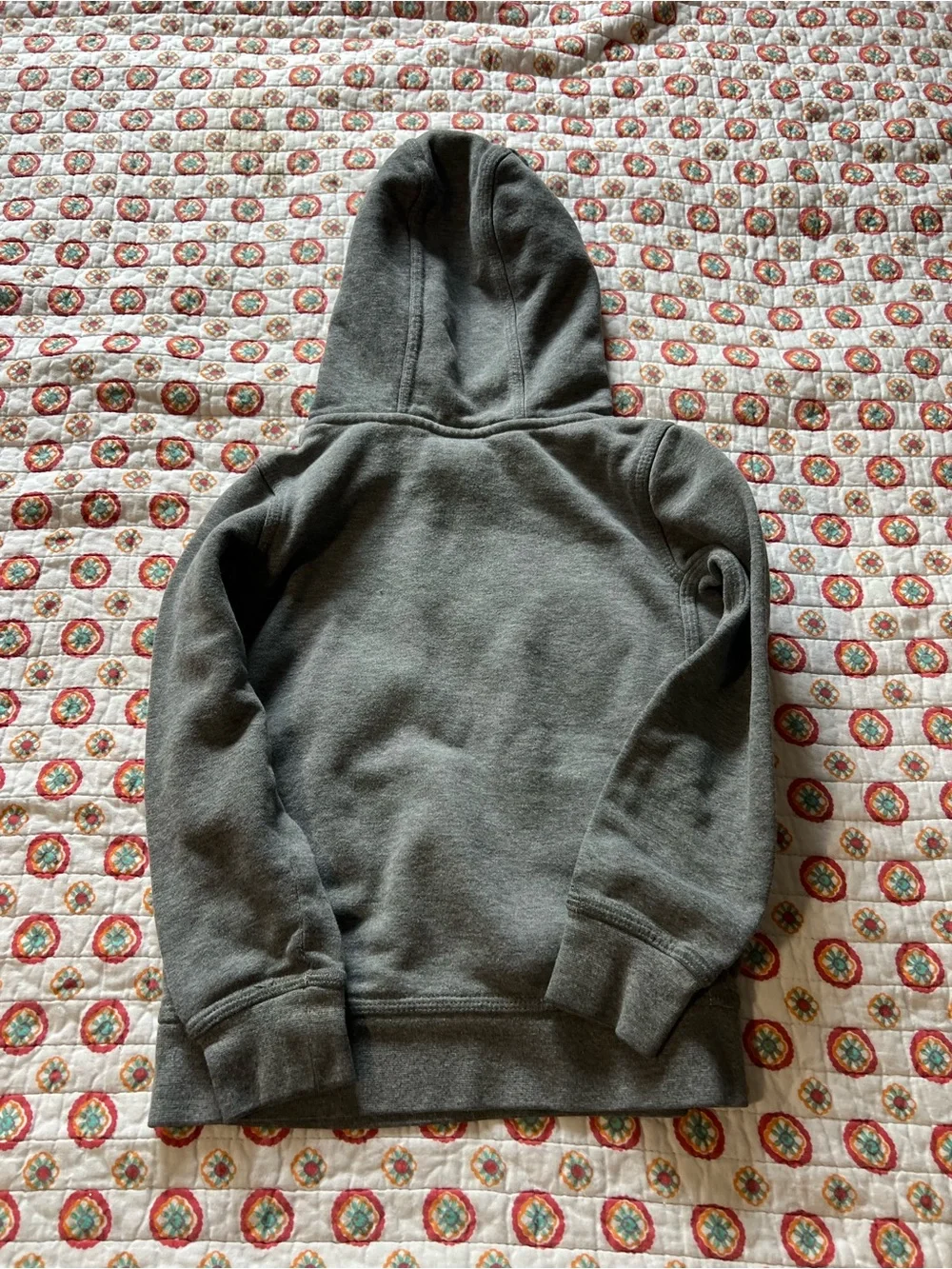 Gray Nike Hoodie Sweater size 4/5 Unisex